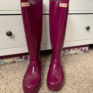 Hunter rainboots, violet, brand new, size 9